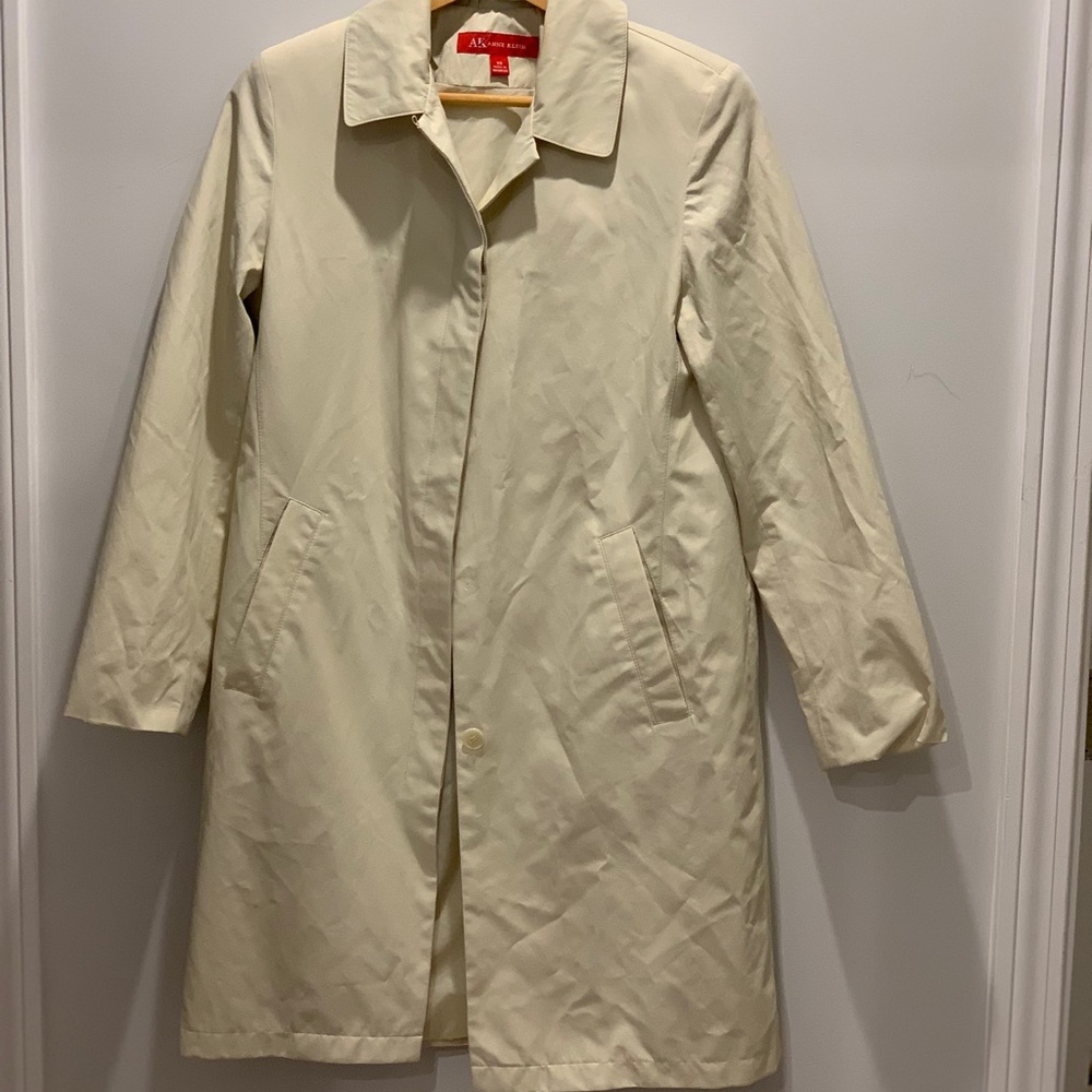 Anne Klein rain coat size xs